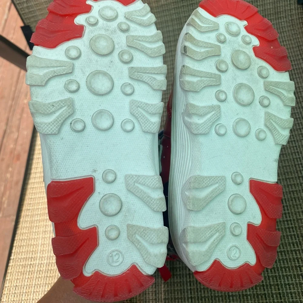 Disney Red and Black Mickey and Minnie Mouse‎ Snow Boots size 12
